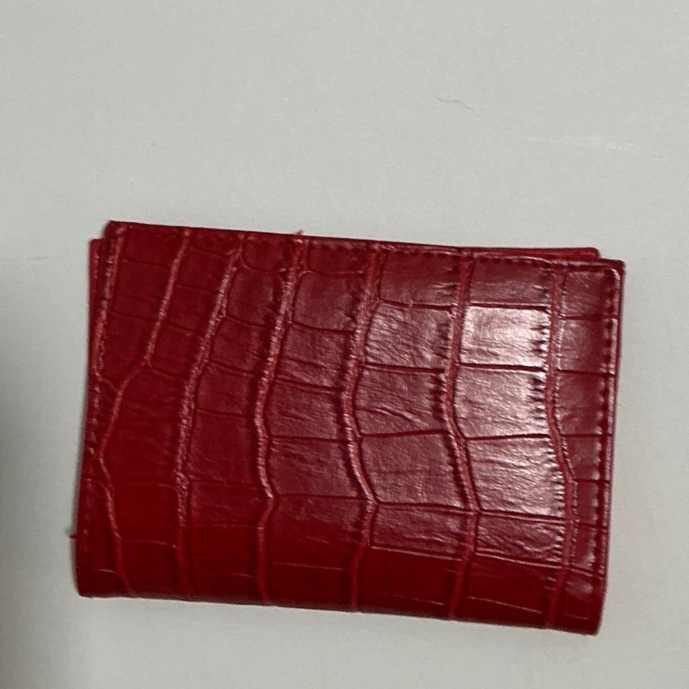 Macy's Red Croc Embossed Faux Leather Bifold Card Holder Wallet